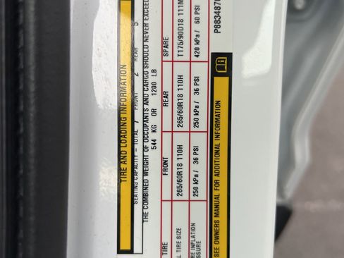 Used 2023 Jeep Grand Cherokee L Laredo image 30