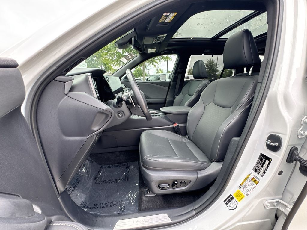 Used 2025 Lexus TX 350 FWD w/ Technology Package image 20