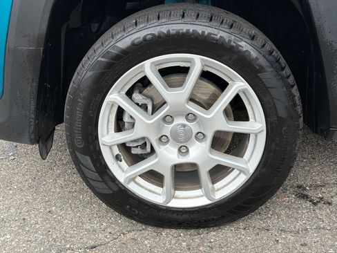 Used 2021 Jeep Renegade Limited AWD/4WD image 18