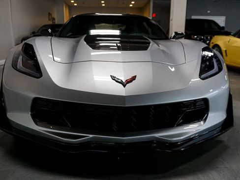 Used 2016 Chevrolet Corvette Z06 w/ 3LZ Preferred Equipment Group RWD image 14