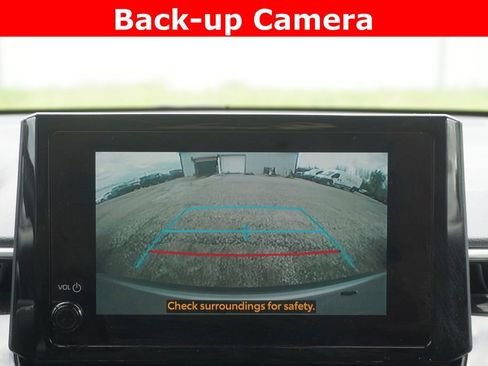 Used 2024 Toyota Corolla Cross LE FWD image 6