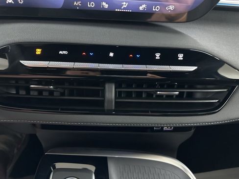 New 2026 Buick Enclave Preferred AWD/4WD image 43