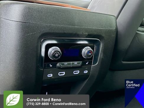 Used 2023 GMC Yukon XL Denali Ultimate image 27
