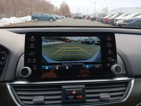 Used 2022 Honda Accord EX-L image 17