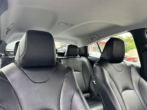 Used 2022 Toyota Prius XLE w/ Protection Package #3 (TMS) FWD image 17