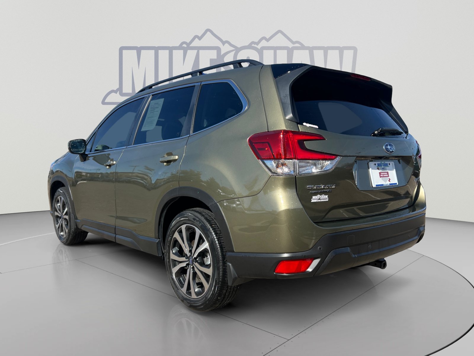 Used 2024 Subaru Forester Limited AWD/4WD image 3