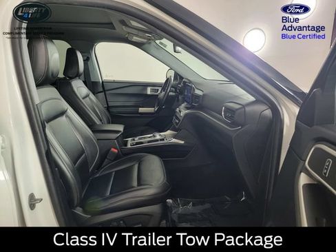 Certified 2023 Ford Explorer XLT w/ Equipment Group 202A AWD/4WD image 19