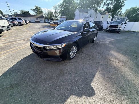 Used 2018 Honda Accord LX image 31