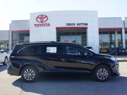 Used 2026 Toyota Sienna LE