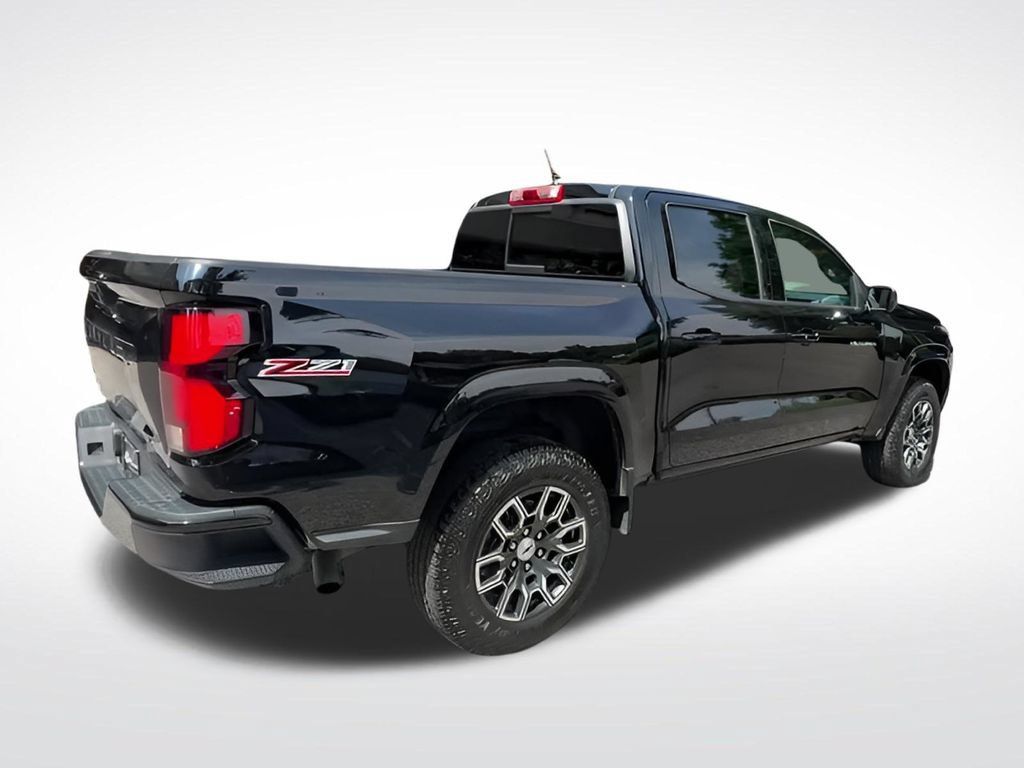 Used 2023 Chevrolet Colorado Z71 AWD/4WD image 13