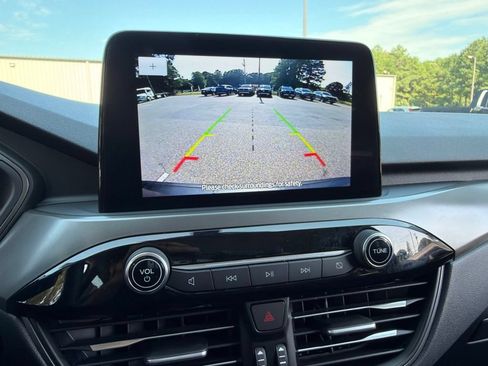 Used 2025 Ford Escape Active FWD image 11