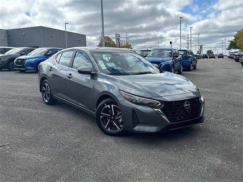 New 2025 Nissan Sentra SV image 2