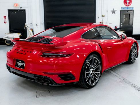 Used 2019 Porsche 911 Turbo S image 8