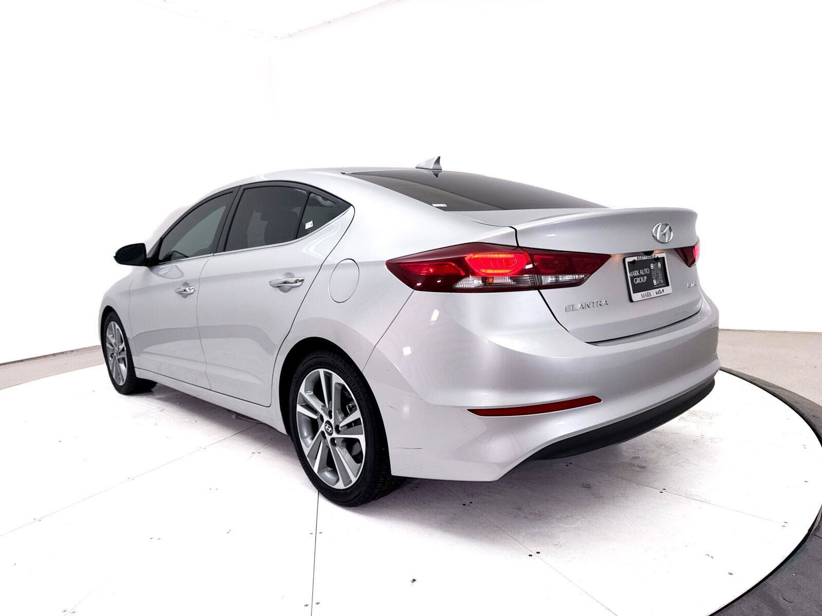 Used 2017 Hyundai Elantra Limited FWD image 15