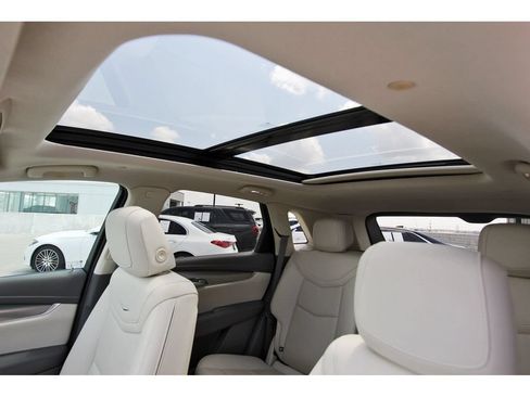 Certified 2023 Cadillac XT5 Premium Luxury w/ Technology Package FWD image 29