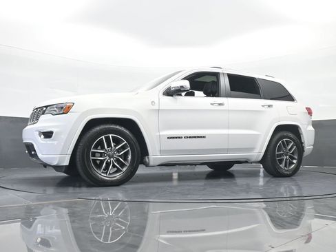 Used 2020 Jeep Grand Cherokee Overland image 61