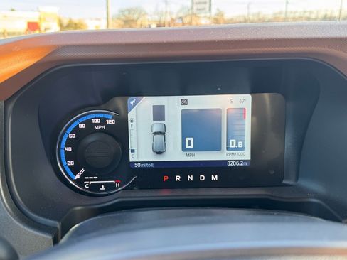 Used 2024 Ford Bronco Outer Banks image 17