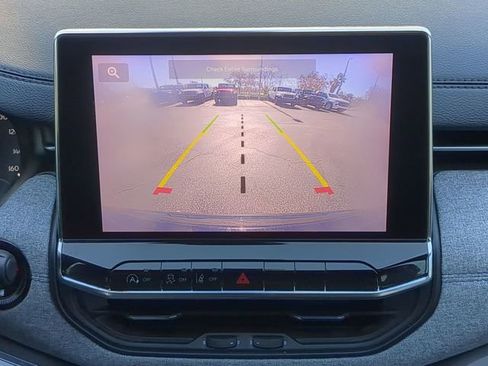 Certified 2024 Jeep Compass Sport image 23