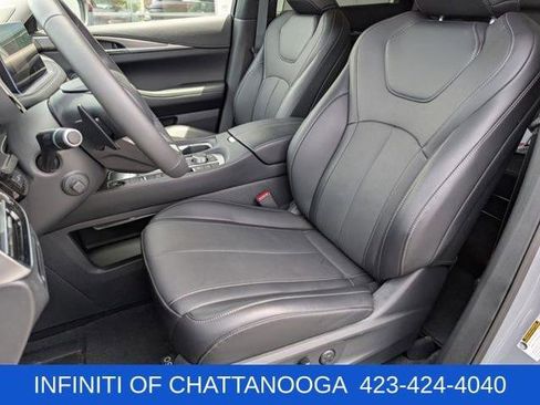 Certified 2026 INFINITI QX60 Luxe w/ Cargo Package AWD/4WD image 5