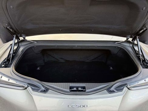 Used 2023 Lexus LC 500 Convertible image 27
