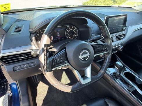 Used 2023 Nissan Altima 2.5 SR image 31