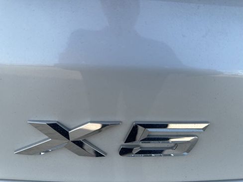Used 2025 BMW X5 sDrive40i w/ Executive Package RWD image 4