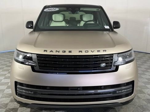 Used 2025 Land Rover Range Rover Autobiography AWD/4WD image 11