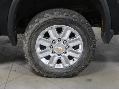 Used 2024 Chevrolet Silverado 2500 High Country w/ High Country Premium Package image 21