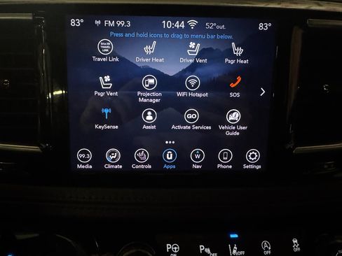 Used 2020 Chrysler Pacifica Limited image 36