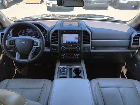 Used 2021 Ford Expedition XLT RWD image 15