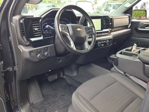 Certified 2024 Chevrolet Silverado 1500 LT AWD/4WD image 27
