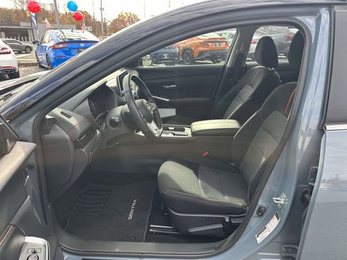 Used 2024 Nissan Sentra SR image 16