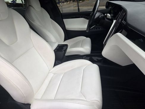 Used 2019 Tesla Model X 100D AWD/4WD image 25