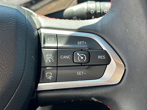 Used 2022 Jeep Compass Trailhawk image 28