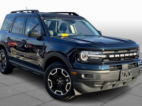 Used 2022 Ford Bronco Sport Outer Banks AWD/4WD image 4