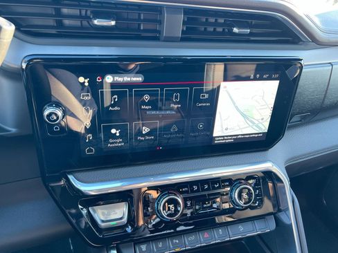 New 2026 GMC Sierra 2500 Denali w/ Denali Reserve Package image 16