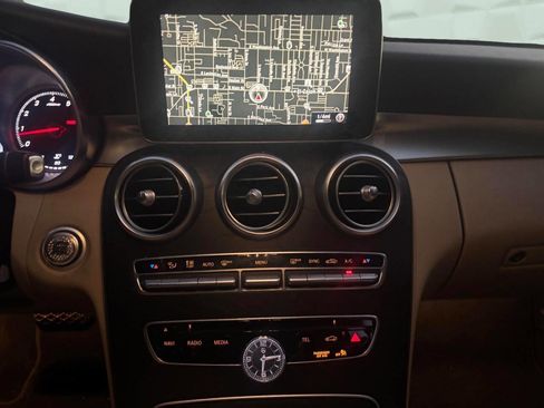 Used 2016 Mercedes-Benz C 300 Sedan w/ Surround View Package image 26