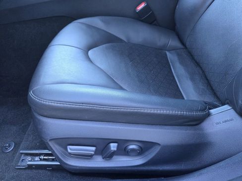 Used 2024 Toyota Camry XSE FWD image 16