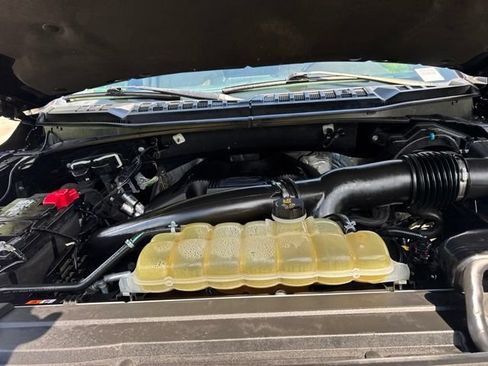 Used 2019 Ford F150 Lariat w/ Trailer Tow Package AWD/4WD image 17