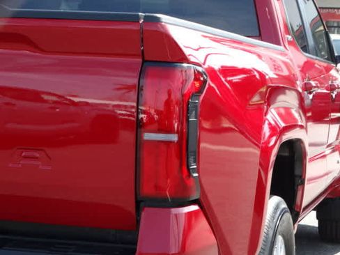 Used 2025 Toyota Tacoma SR5 image 11