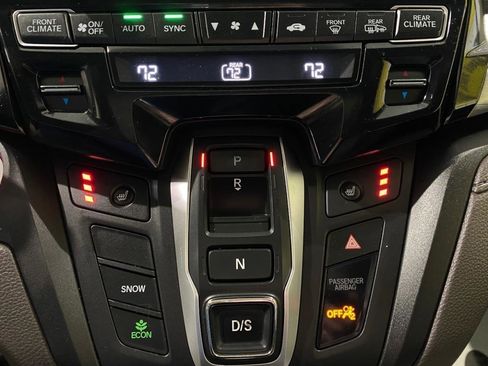 Used 2019 Honda Odyssey EX-L image 16