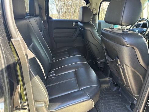 Used 2009 HUMMER H3T Alpha image 6
