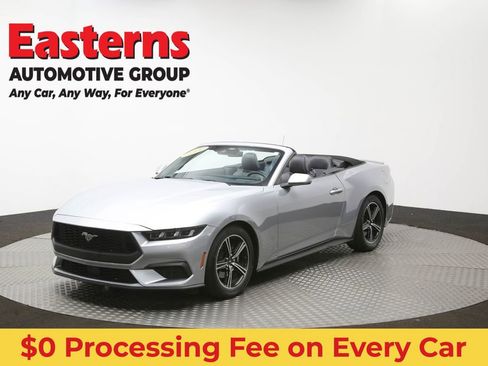 Used 2025 Ford Mustang Premium RWD image 52