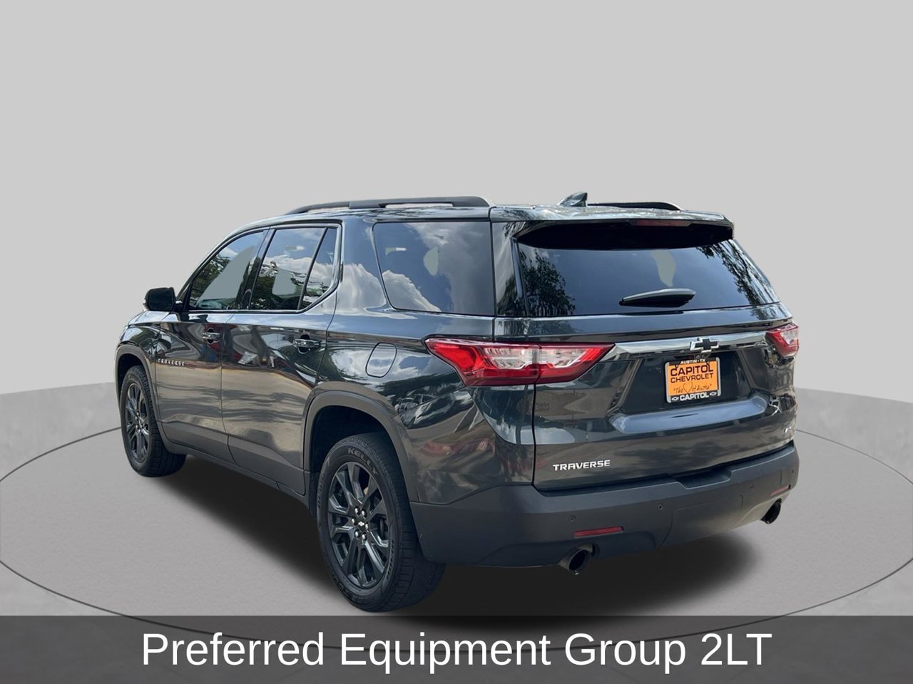 Used 2020 Chevrolet Traverse RS w/ LPO, Floor Liner Package FWD image 3