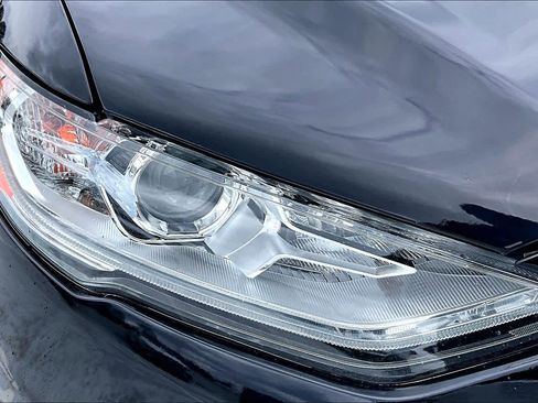 Used 2018 Ford Fusion SE w/ Equipment Group 601A image 27