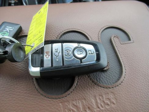 Used 2024 Ford F150 King Ranch w/ FX4 Off-Road Package image 36