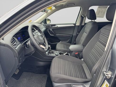 Used 2022 Volkswagen Tiguan S AWD/4WD image 10