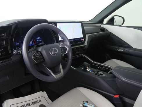 Used 2024 Lexus TX 350 FWD image 12