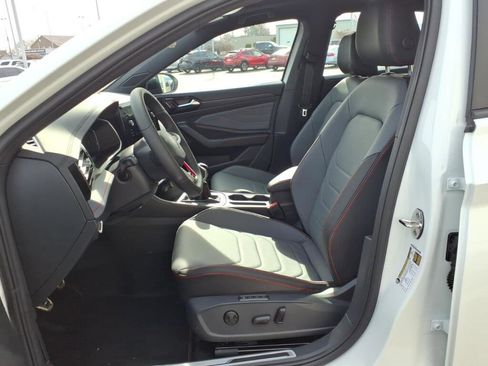New 2026 Volkswagen Jetta GLI Autobahn FWD image 11