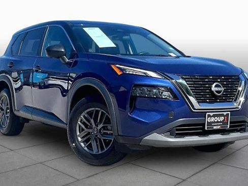 Certified 2023 Nissan Rogue S FWD image 3